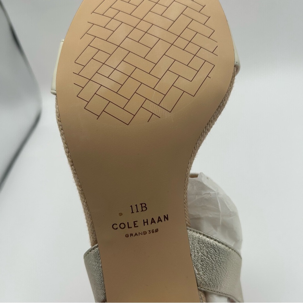 New Cole Haan Women’s Josie Block Heeled Sandal, Ivory/Soft Gold 11 B - Picture 7 of 9
